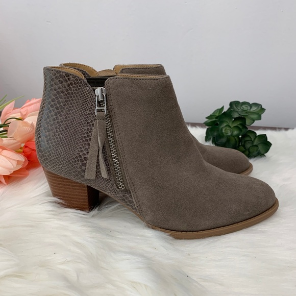 Vionic Gray Ankle Boots with Brown Heel - Picture 2 of 7